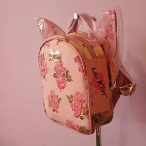 Betsey Johnson | Bags | Luv Betsey By Betsey Johnson Flower  display picture 3